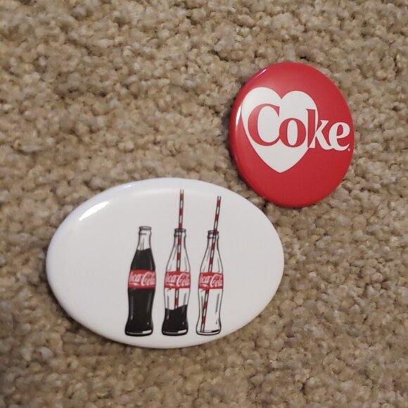 🎉 Coca Cola Pin BUNDLE 🎉 - Picture 1 of 3